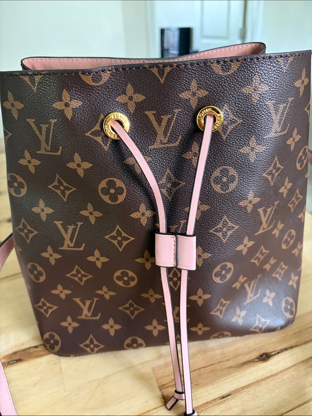 Louis Vuitton Monogram Bucket Shoulder Bag in Brown with Pink Trim